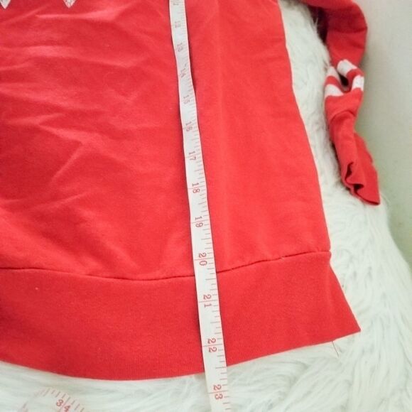 DC comics wonderwoman sweatshirt - Picture 2 of 6